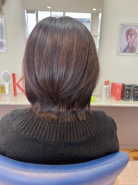 アトリーチェタ 田富店(ATTRICE) 外はね/ボブ/ミディアム/40代/50代/小顔/ツヤ髪/
