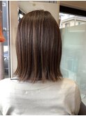 【L by first】厚みを抑えた切りっぱなしボブ