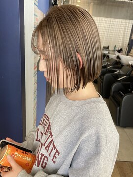 コワファースト 大分(COIFF1RST) 大人可愛いショートボブ白髪ぼかし20代30代40代/大分