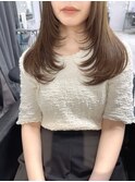 オリーブベージュ、レイヤーカット