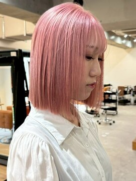 イリ 大阪(ili) 暗めカラー/ショート/ブリーチ/インナー/ボブ/髪質改善