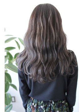 ローレン(Rolen.) Rolen.グレージュ ダブルカラー