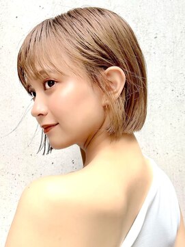 アフロートリノ(AFLOAT Leino) 【修】20代30代40代◎透明感カラー×韓国切りぱなしボブ