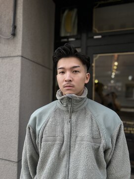 ジェントルマンバーバー(gentleman Barber) 横分け