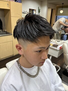 マモル(MAMORU) フェザーショート