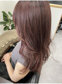 ピンクベージュ