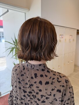 サラ ビューティー サイト 古賀店(SARA Beauty Sight) ミニボブ/大人ボブ/ベージュ/大人可愛い/パーマ風/20代30代