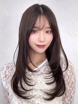 レイリー 原宿 表参道(Rayreee) 顔まわりレイヤーでつくる大人可愛い韓国ヘア