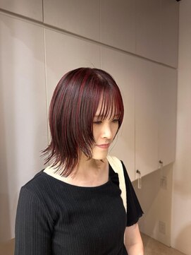 コルバース(COL BIRTH) レイヤーボブ　ハイライト　赤