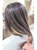 コントラストグレージュバレイヤージュ