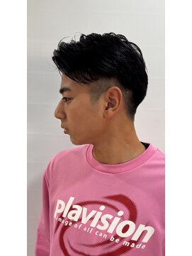 アップバング束感ショートツーブロックスキンフェード