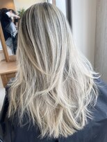 シェリー(Che'ri)&nbsp;バレイヤージュ×海外レイヤー/和田