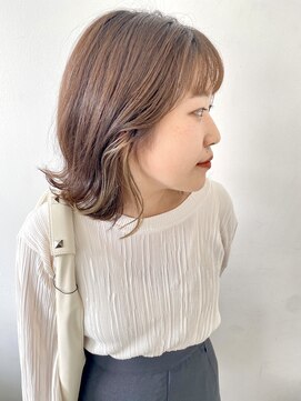 フォーク FOLK 【FOLK】透明感ベージュインナーカラー☆似合わせ外ハネミディ♪