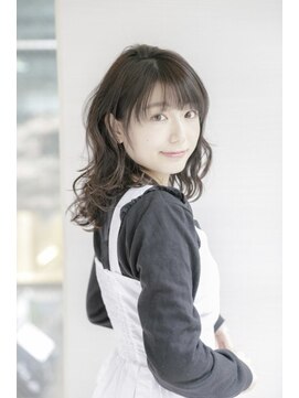 ルルディ バイ アフロディーテ銀座(luludi by APHRODITE) アンブレラカラー/こなれミディ/ウェーブパーマ/前髪/銀座