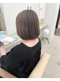 ベージュカラー