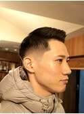バーバースタイル　Barber　理容室　刈り上げショート　フェード