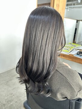 アトリエ ジジ(atelier ZiZi) アッシュグレー