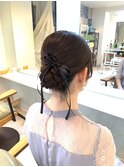 シンプルシニヨン