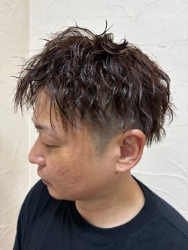 オドックスハナイ(oddx hanai) ツーブロックショートパーマスタイル