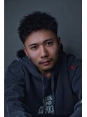 黒髪ボックスツイストショート