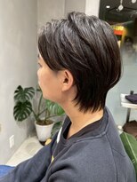 ボタンヘアー 日吉(BoTaN HAIR)&nbsp;セミウルフ/襟足/ニュアンスパーマ/毛流れパーマ/センターパート