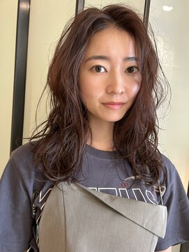 モンルル プル(mon loulou + plus) 一宮レイヤーカット、レイヤーカット、一宮透明感カラー