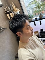 トニコ(toniko)&nbsp;メンズショート×ニュアンスパーマ×ビジネスヘア×刈り上げ