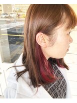 ヒマワリ(HIMAWARI)&nbsp;インナーカラー ピンク ヘアカラー ブリーチ