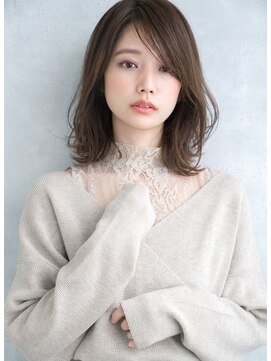 エレノア 池袋店(Eleanor) 【Eleanor】大人かわいい　ひし形　外ハネオリーブカラー