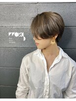 ワークス 下北沢(WORKS)&nbsp;大人可愛い20代30代40代黒髪前下がりショートボブ丸みショート◎