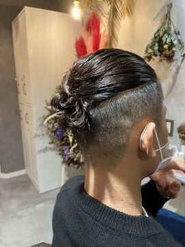 お花と犬と美容室 マンバン