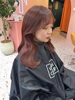 ボタン シブヤ(VOTAN SHIBUYA)&nbsp;韓国ヘア/くびれヘア/前髪あり/顔まわりカット/カシスピンク