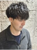 メンズ波巻きスパイラルパーマツイストスパイラルパーマ眉毛太田