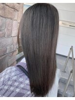 ヘアメイク サッカ 中山店(Hair make sacca) ブリーチ グレーカラー