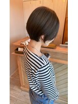 キキ(kiki)&nbsp;手ぐしで収まるショート＊#耳掛けショートボブ#三重