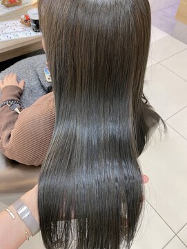 ラック 鎌倉店 (LUCK) オイルカラーとサイエンスアクアでツヤさらな髪に