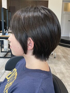 アトリエコア(Atelier Coa) 大人マッシュショート丸みショート黒髪ショートベリーショート