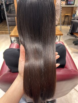 シーン 池袋(scene.) scene.【池袋西口1b出口徒歩3分】縮毛矯正