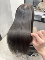 サロウィン 池袋(SALOWIN)&nbsp;オリーブグレージュ × 美髪ストレート × 髪質改善 #317