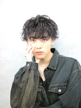 ブラック 渋谷 2nd(BLUCK) 渋谷駅/学割U24/メンズサロン/フェザーパーマ/シャドウパーマ