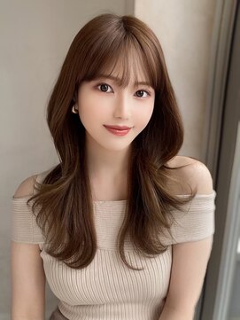 エインアンリー 明治神宮前(AIN.ANLY.) 前髪ふんわりミディアムレイヤースタイルエンドカラー