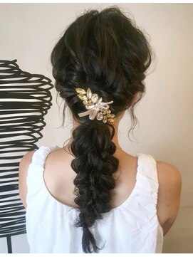 オールバイワンネス(ALL by One'Ness) 結婚式ヘアメイク