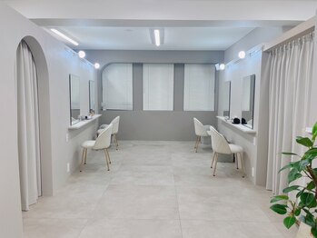 ソリン(Solin')の写真/【早朝受付OK♪】ブライダルヘアセットや着付けなど専門店だから叶う、崩れにくいプロの技にリピーター続出