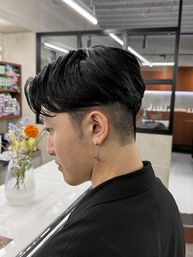 ニコ トウキョウ ロジック(nico TOKYO Logic) メンズセンターパート曲がる縮毛矯正アップバング