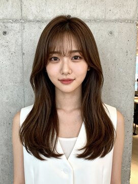 ハイライトクラゲヘアミニボブ成人式パーマミディアム裾カラー