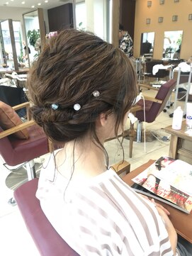 フォルテ 藤枝エピ店 編み込みアレンジ☆
