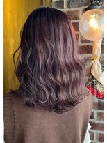 テイラー(Taylor)&nbsp;【Taylor 】☆大宮 外ハネウェーブ×ラベンダーベージュ