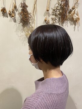 シャンプーボーイ セントラル 博多(SHAMPOO BOY central) コロンとショートボブ