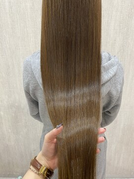 アルーシェ 心斎橋(Alushe) ツヤツヤストレート☆彡