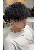 緩めツイストスパイラルパーママッシュ刈り上げショート